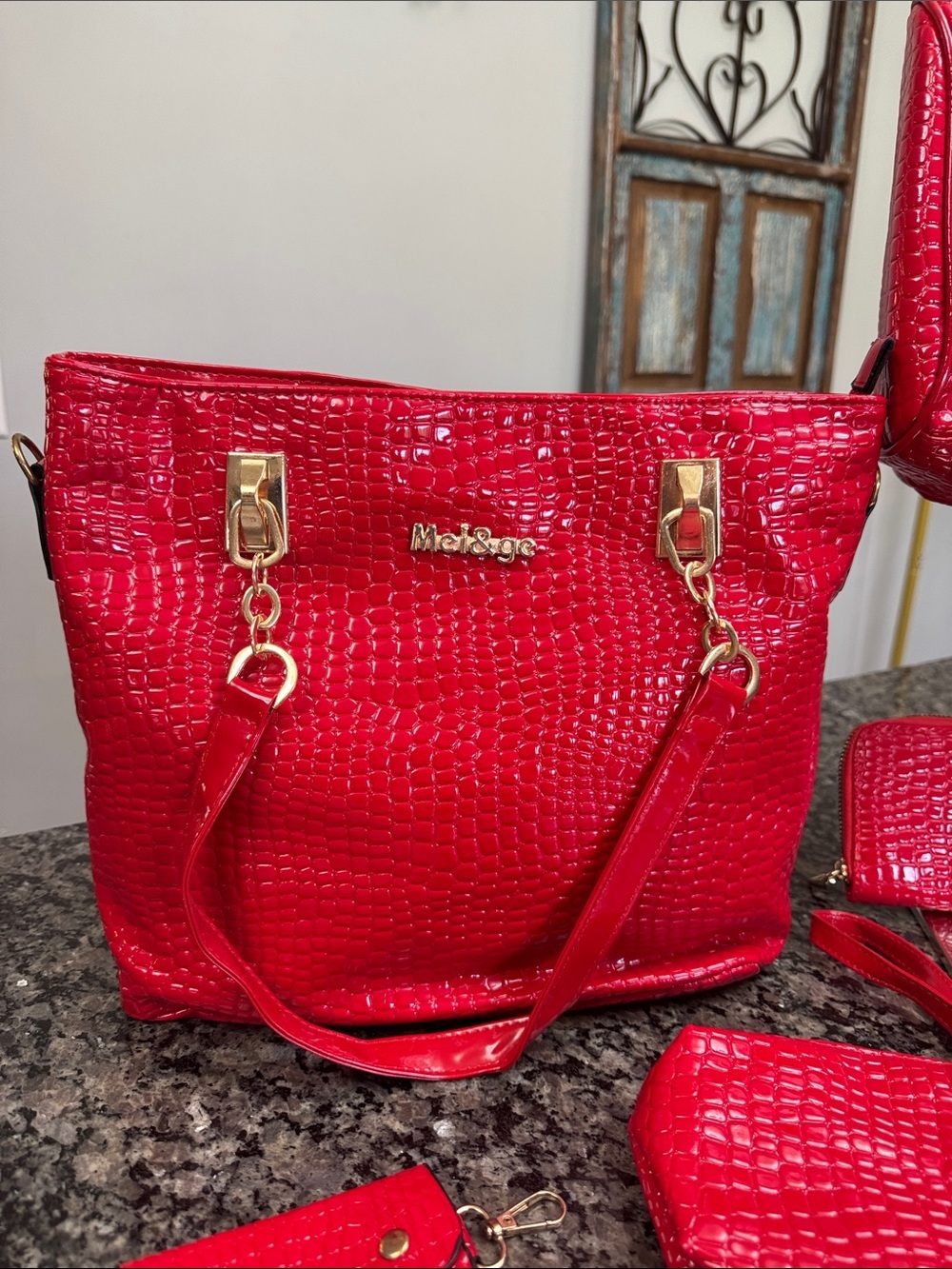 Mei & ge Shiny Red Croc-Embossed Tote & Satchel Set NEW - Picture 3 of 10
